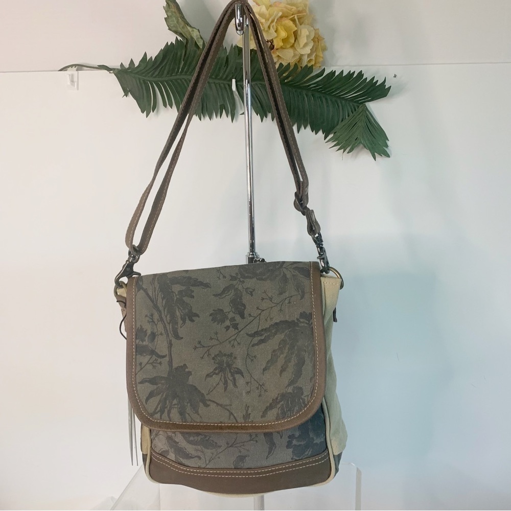 Myra Bag Crack Flap Crossbody s-1622